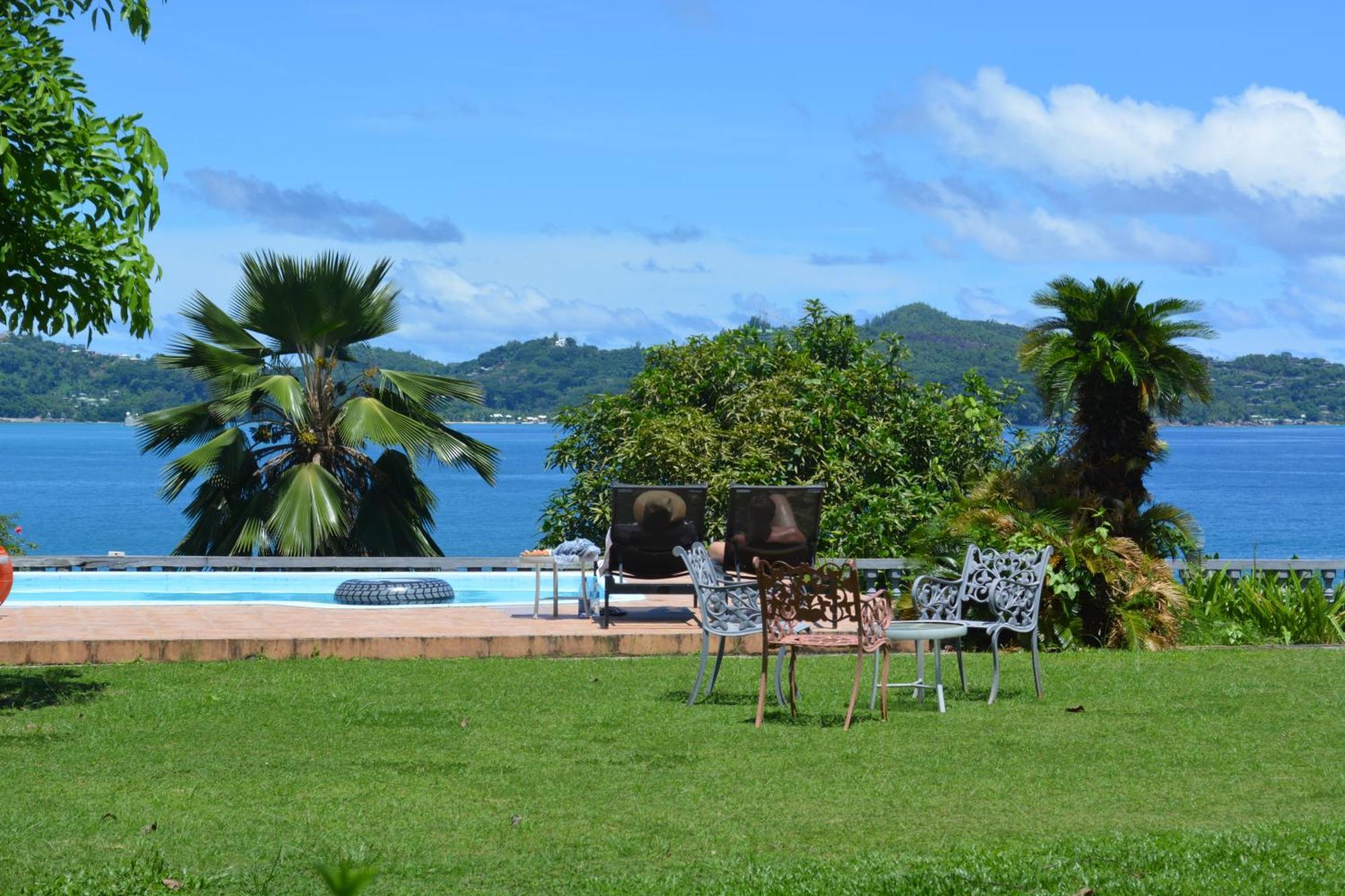 Bayview Villa -Sea Side Villa Anse Boileau Exterior photo